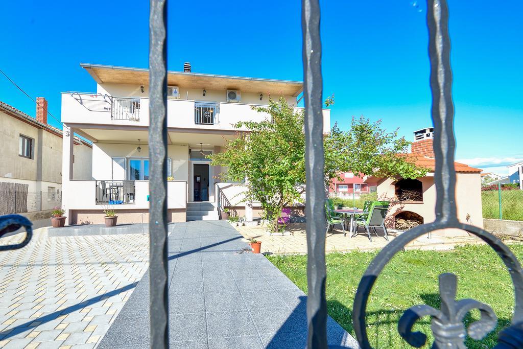 Apartments Duje Bibinje Exterior foto